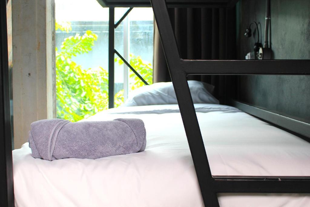 Thrive The Hostel : Patpong By The Belle Bangkok Zewnętrze zdjęcie