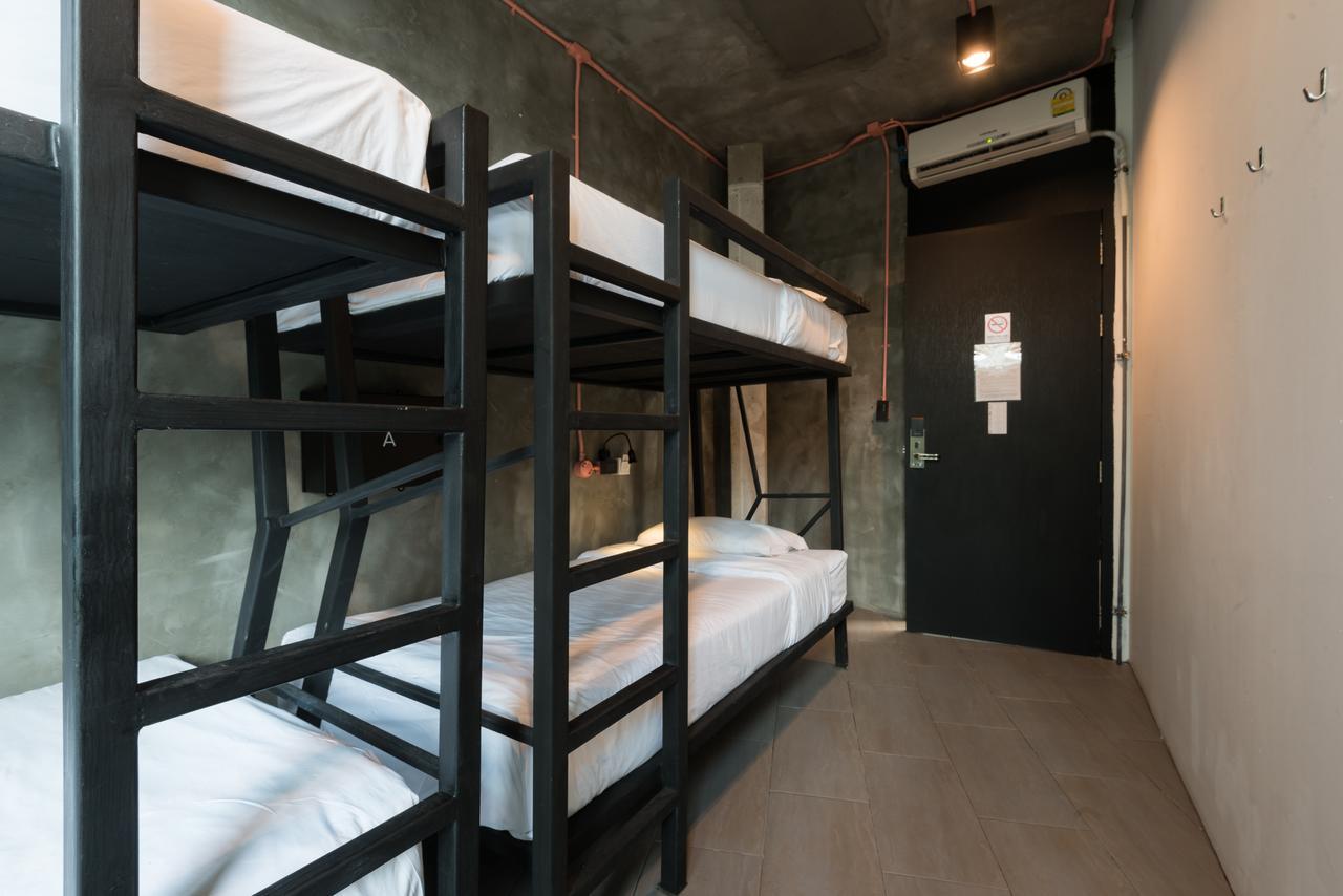 Thrive The Hostel : Patpong By The Belle Bangkok Zewnętrze zdjęcie