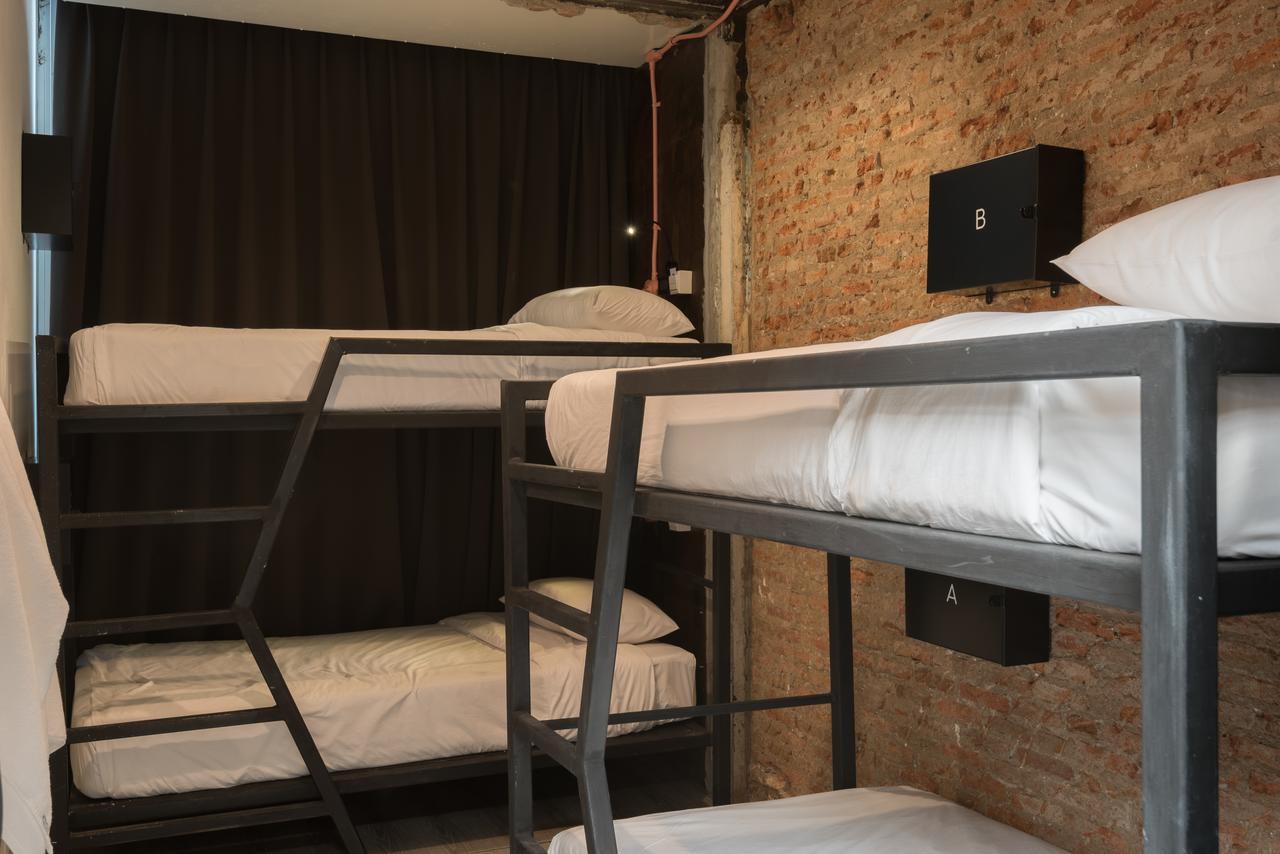 Thrive The Hostel : Patpong By The Belle Bangkok Zewnętrze zdjęcie